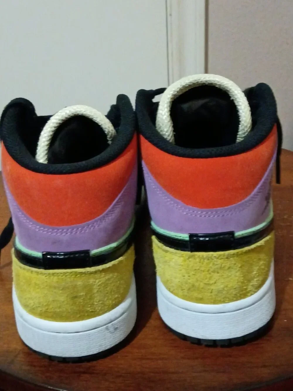 Nike Air Jordan 1 Mid SE Shoes Womens Size 7.5 Lightbulb Multicolor CW1140-100 - Picture 10 of 13